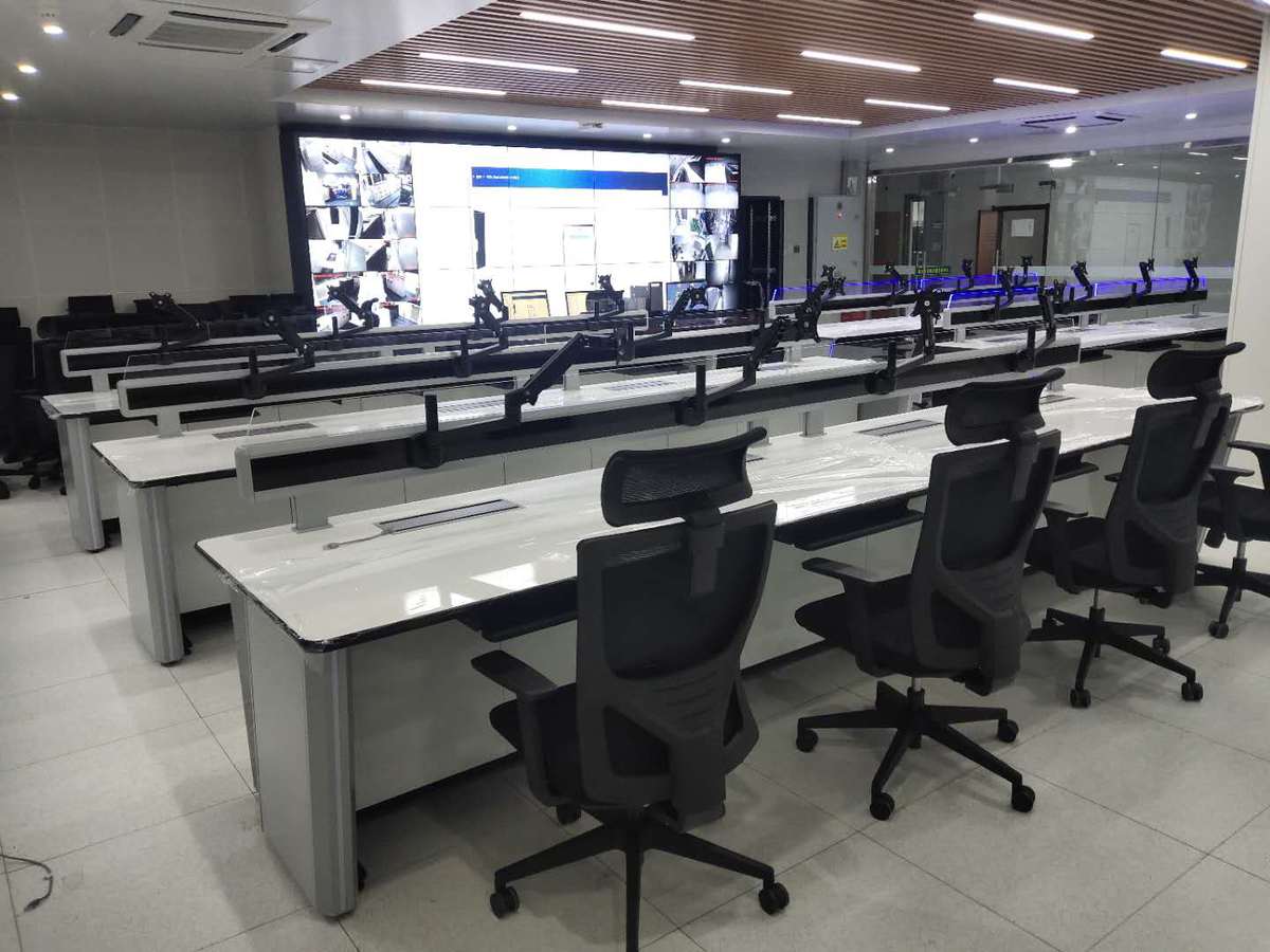 指挥中心控制台、操作台